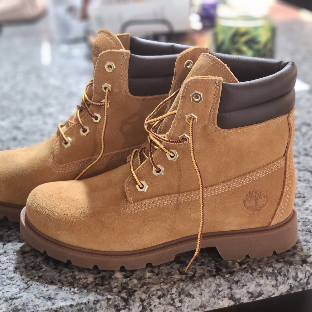 Timberland Tan Suede Boots